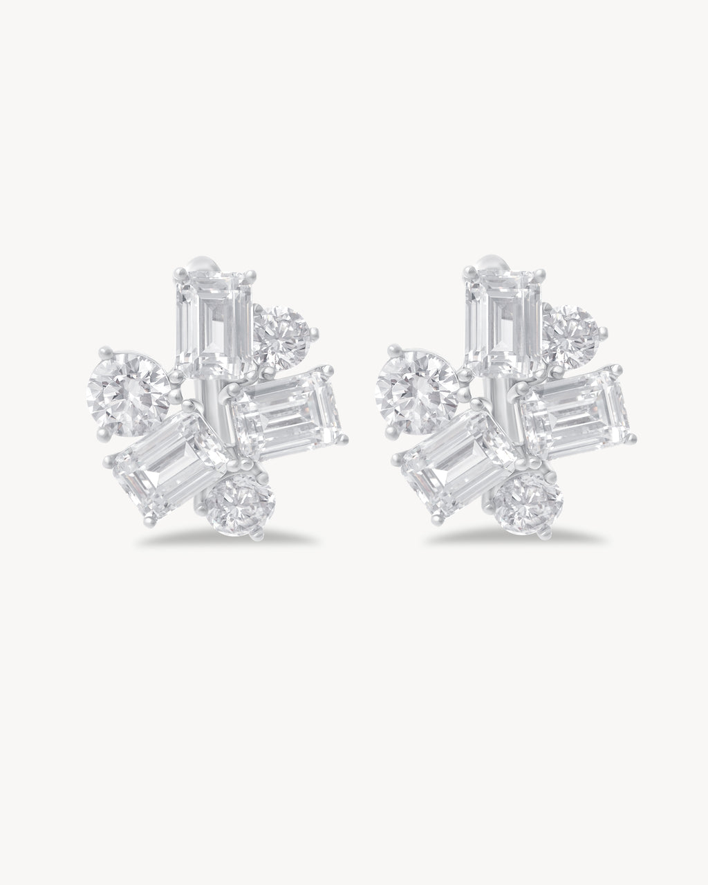 Earrings with baguette and round cut stones