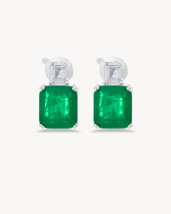 Earrings with emerald cut green stones