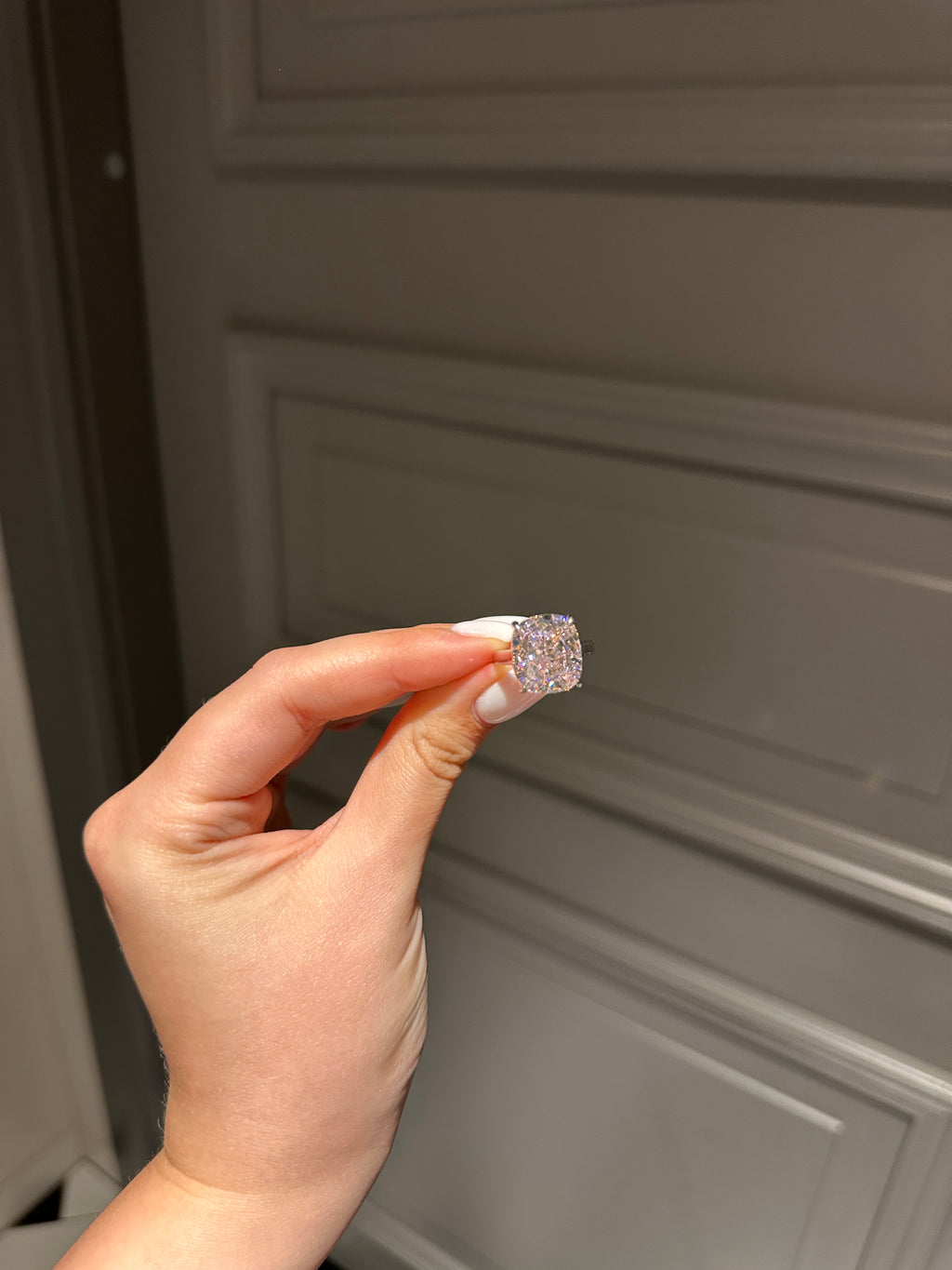 Ring with pink moissanite 8ct