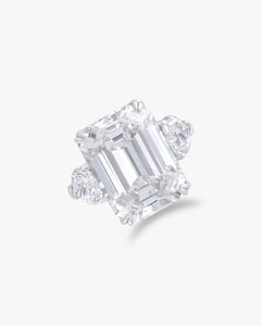 Emerald cut ring