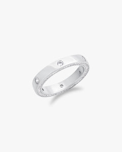 Bezel and pavé band ring
