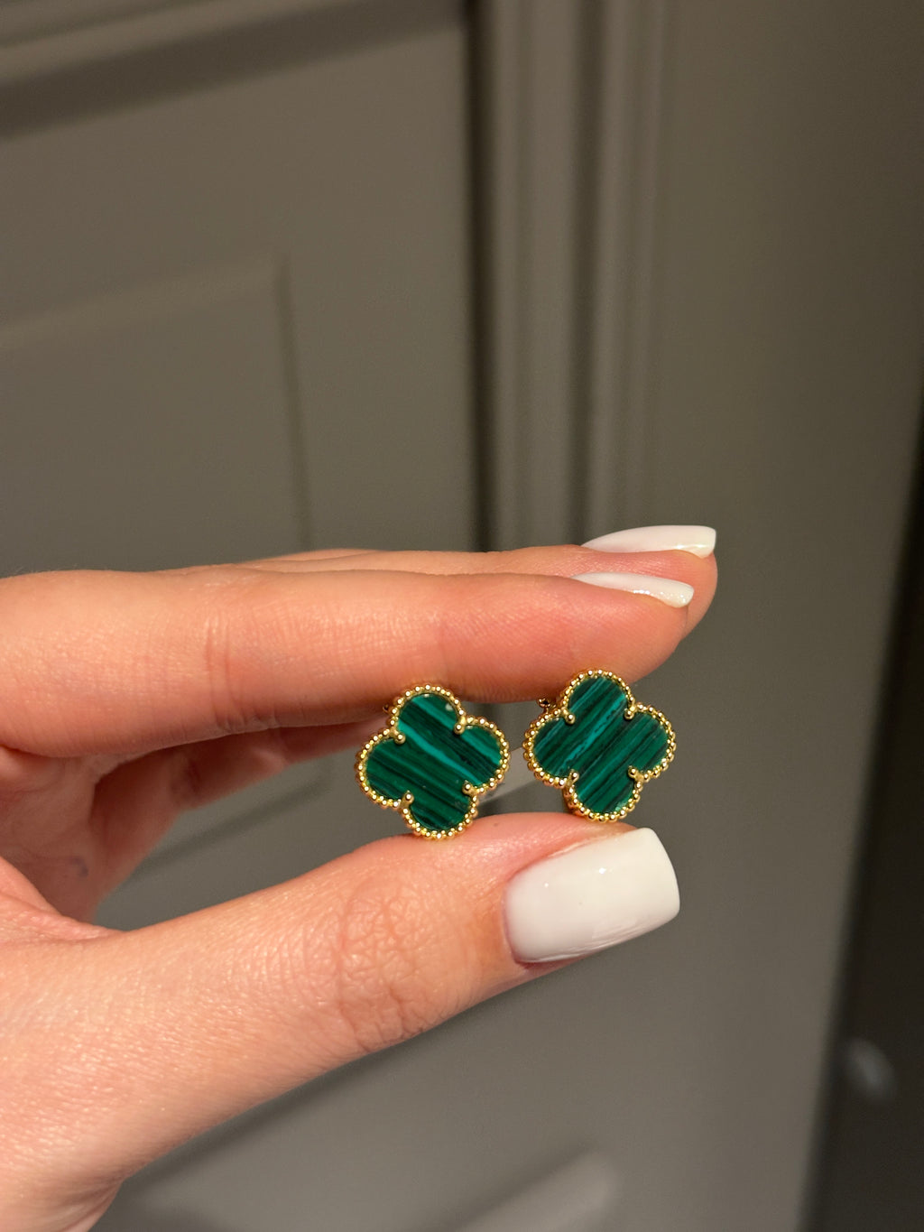 Earrings malachite