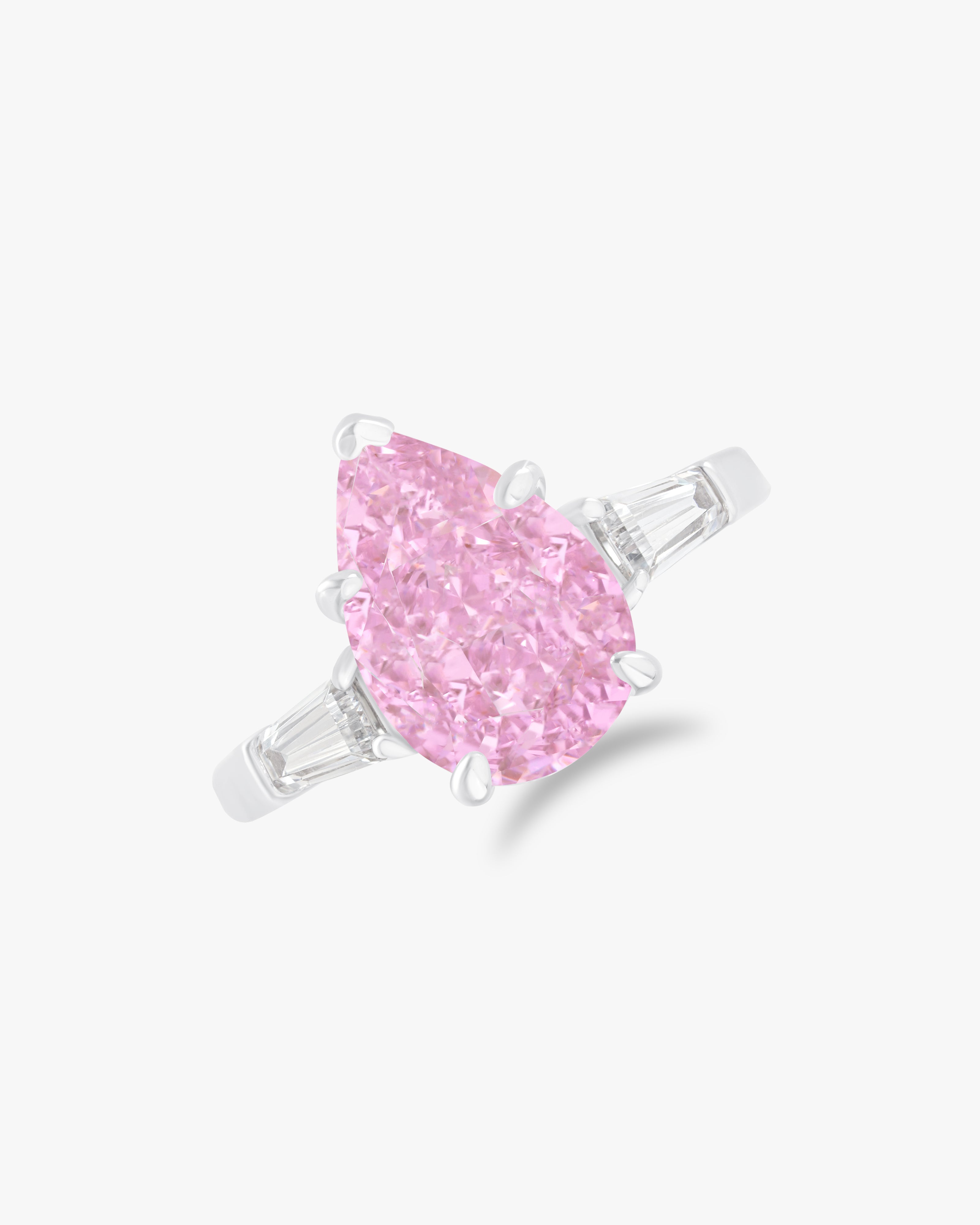 Ring with pink stone
