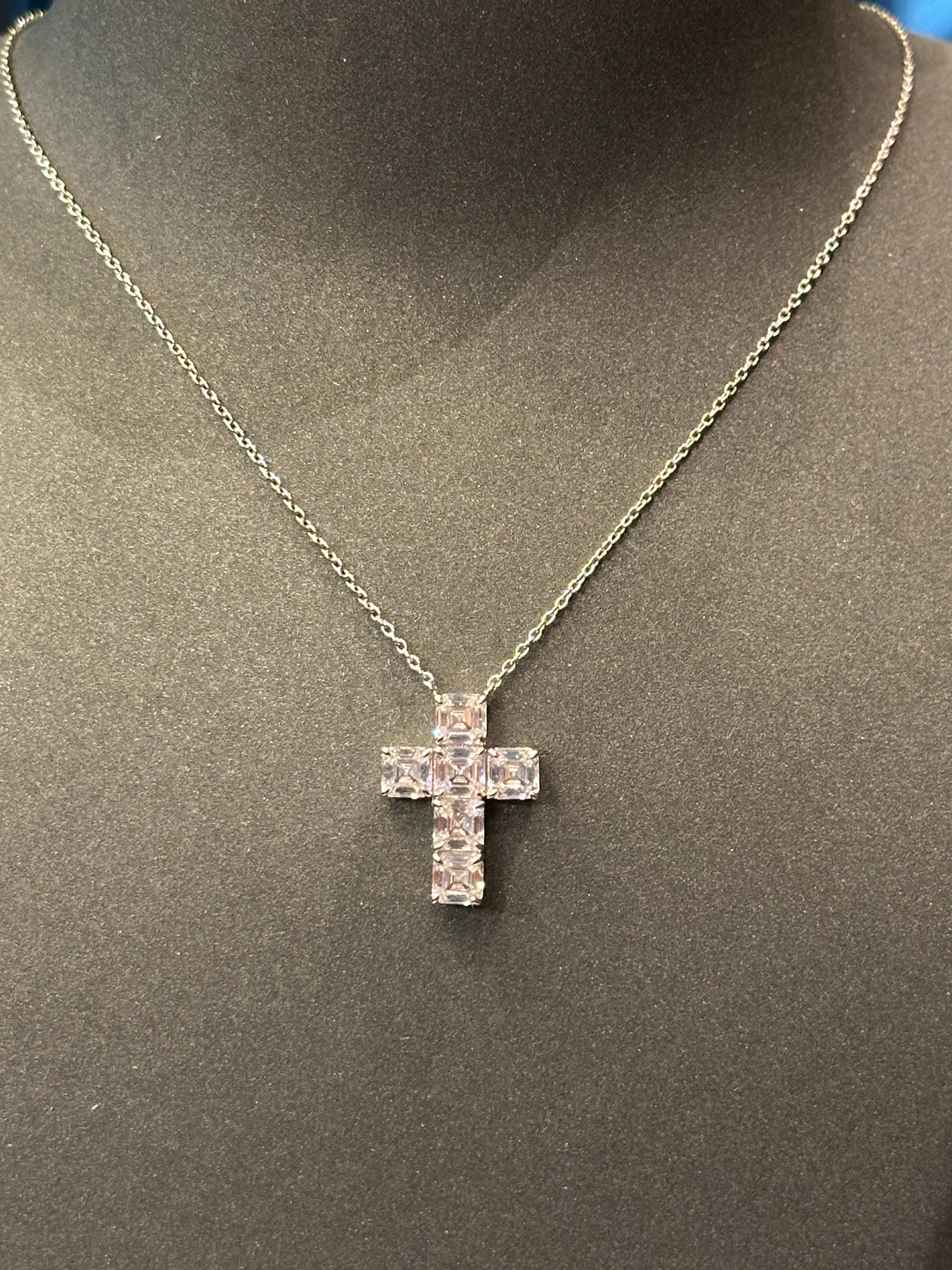 Necklace cross
