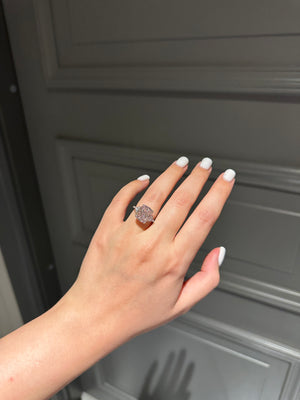 Ring with pink moissanite 5ct