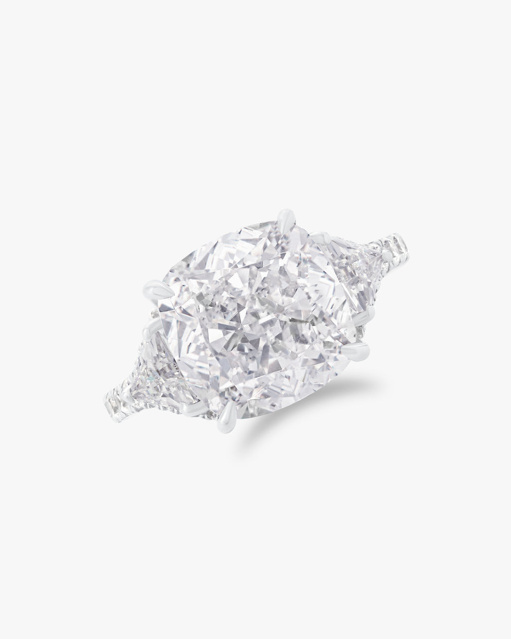 Cushion cut moissanite ring 6ct
