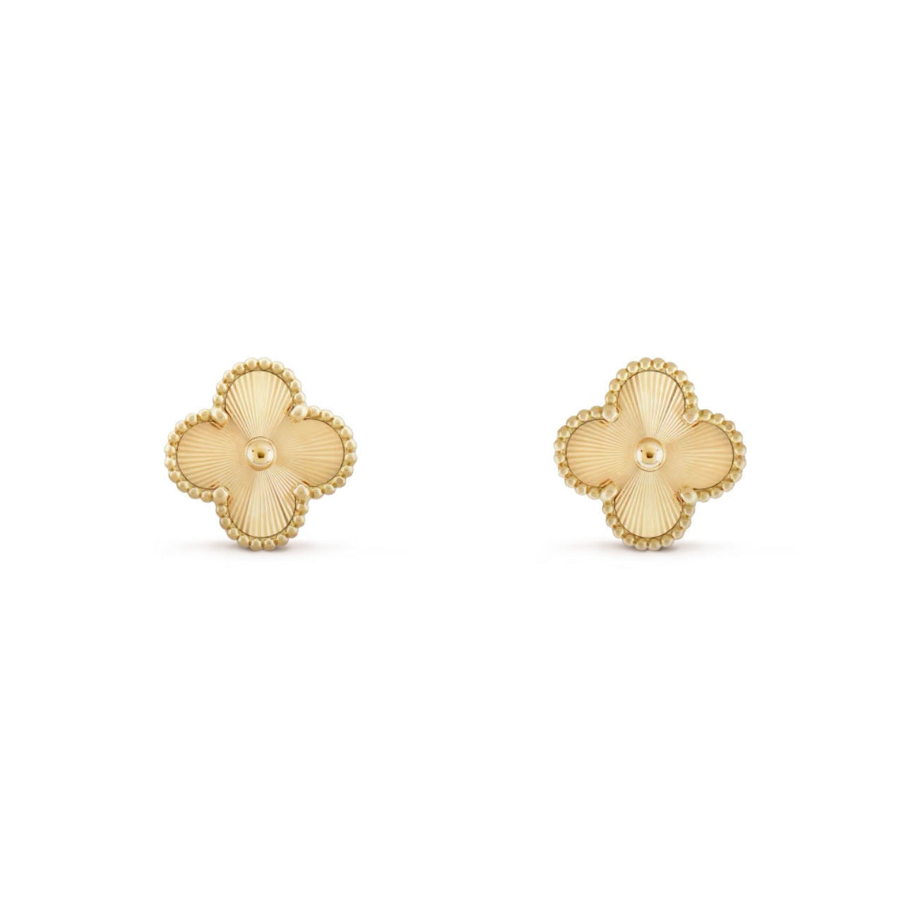 Earrings with english lock