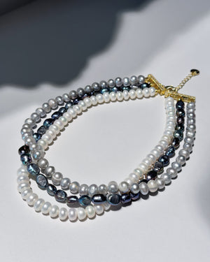 “Rosario” pearl necklace