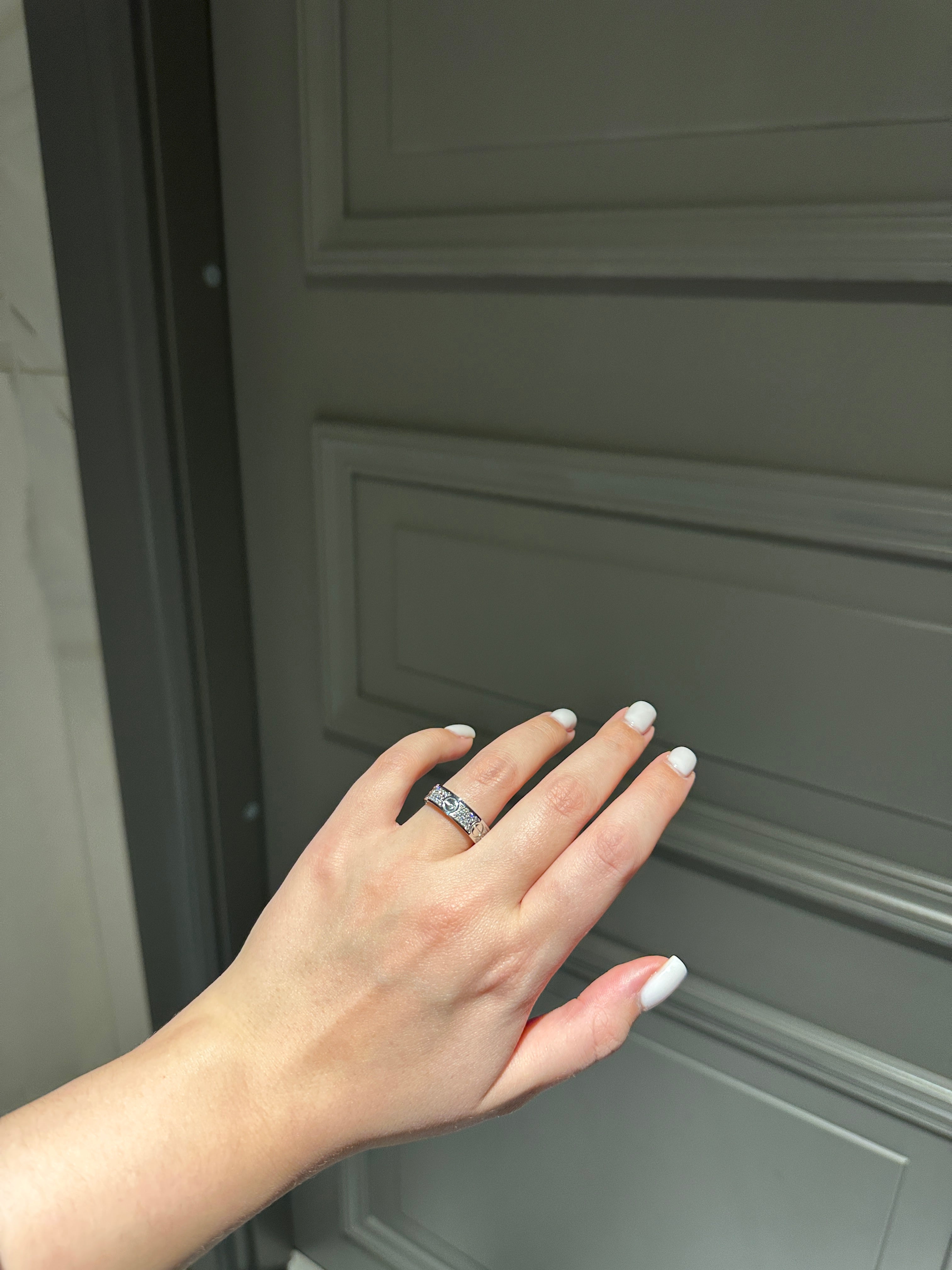 Ring medium white gold