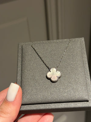 Pendant mother of pearl white gold