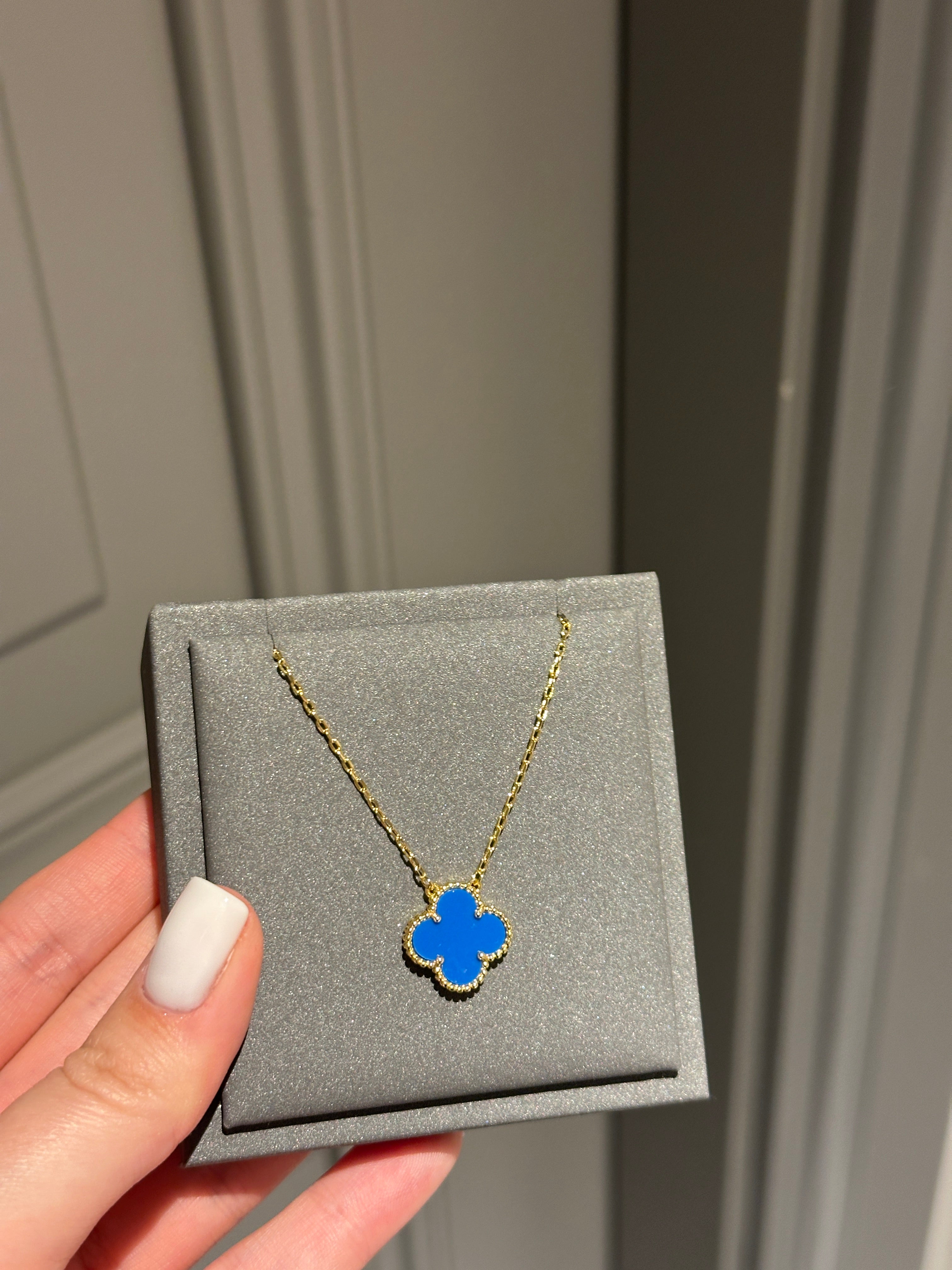 Pendant blue agate
