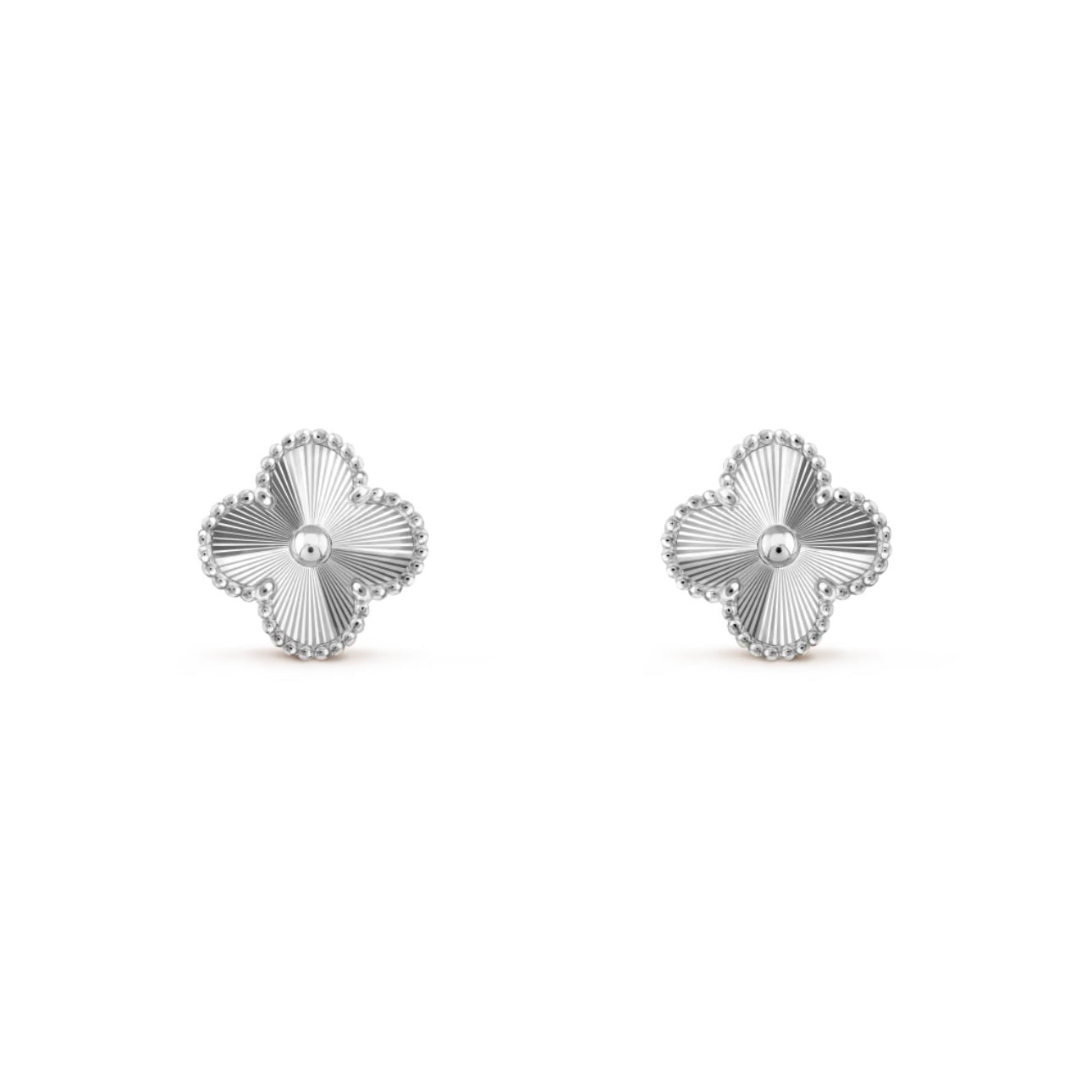 Earrings with english lock