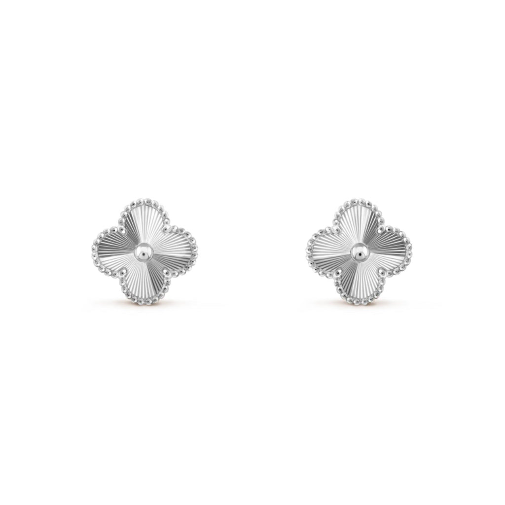 Earrings with english lock