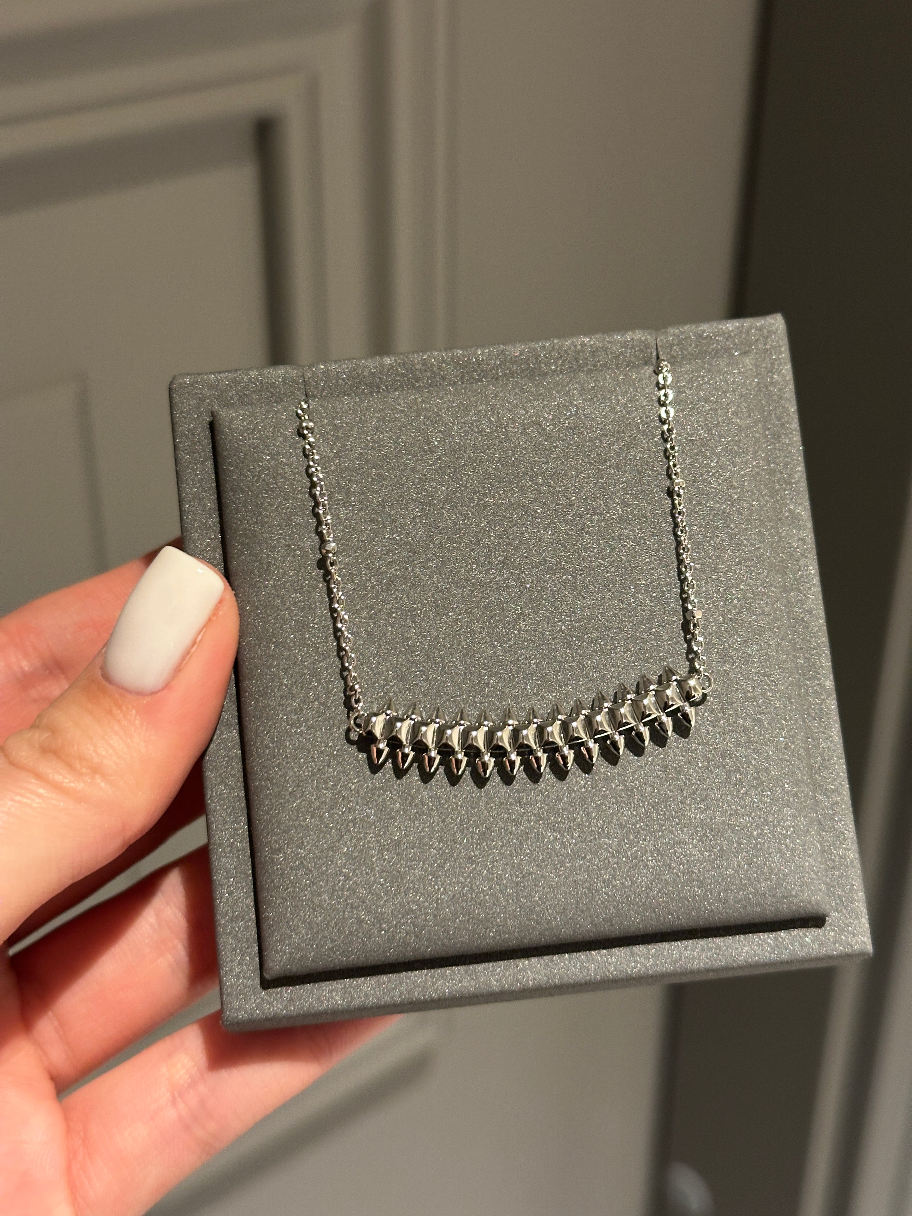 Necklace white gold